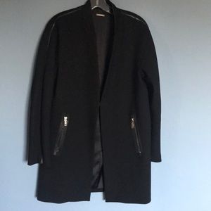 Elie Tahari women jacket.